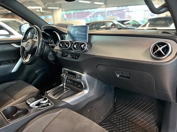 Mercedes-Benz X350 d 13 of 30
