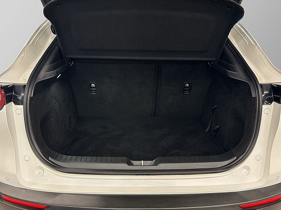 Mazda CX-30 11 of 11