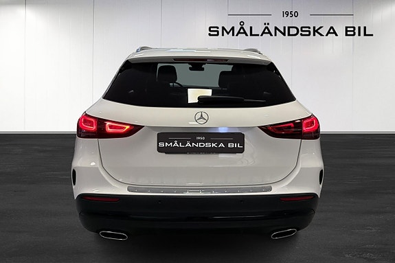 Mercedes-Benz GLA200 d 5 of 5