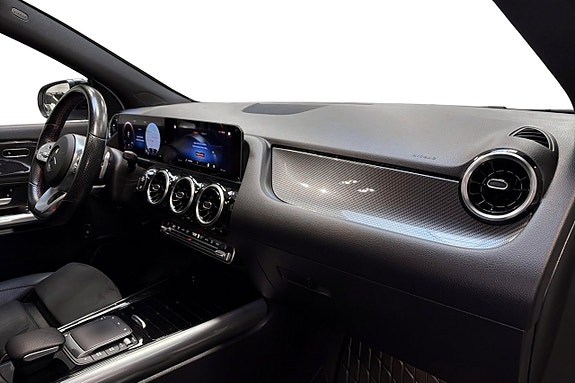 Mercedes-Benz GLA200 d 9 of 20