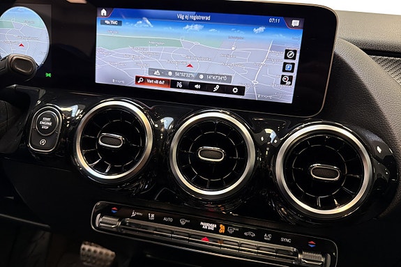 Mercedes-Benz GLA200 d 12 of 20