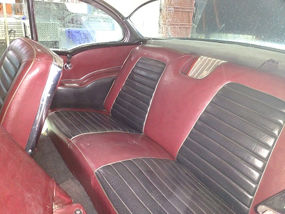 Chevrolet Bel Air 4 of 5