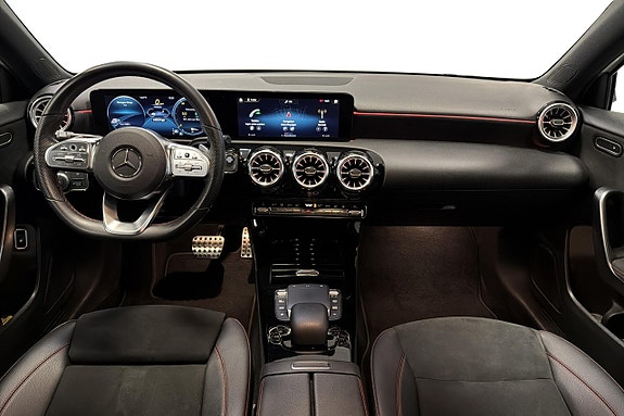 Mercedes-Benz A250 e 5 of 5