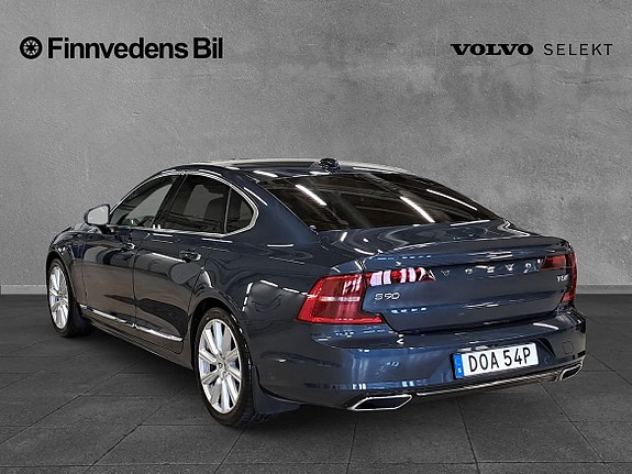 Volvo S90 3 of 5