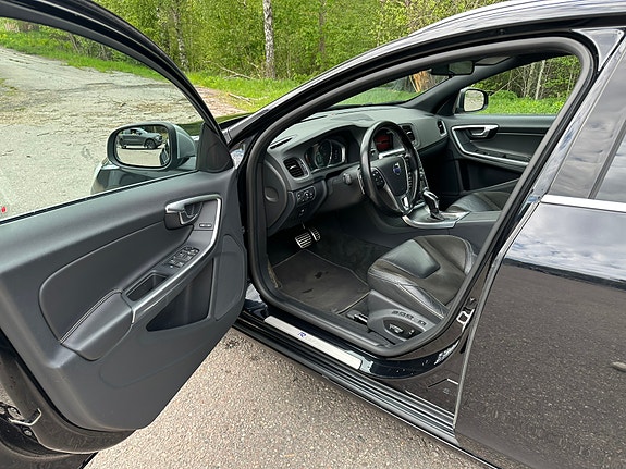 Volvo V60 6 of 10