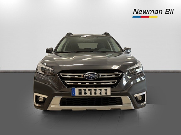 Subaru Outback 2 of 5