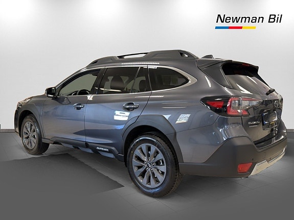 Subaru Outback 4 of 5