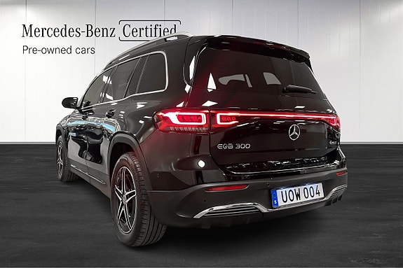 Mercedes-Benz EQB300 4 of 5
