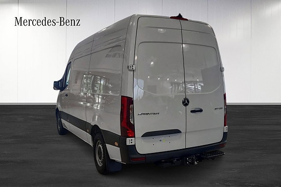 Mercedes-Benz Sprinter 317 3 of 11
