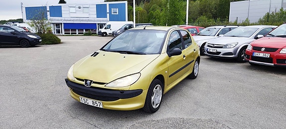 Peugeot 206 2 of 5