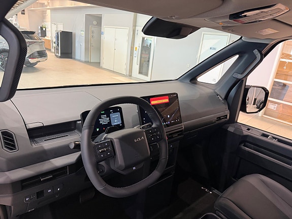 Kia PV5 6 of 13
