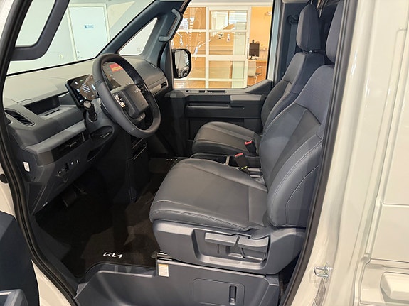 Kia PV5 5 of 13