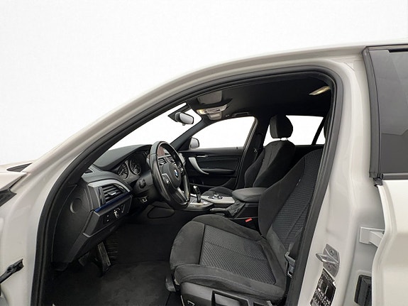 BMW 118d 11 of 30
