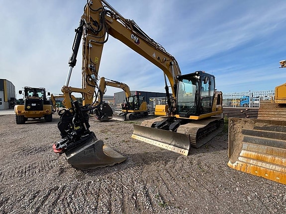 CAT 313 5 of 5