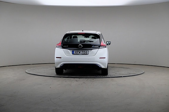 Nissan Leaf 5 of 5
