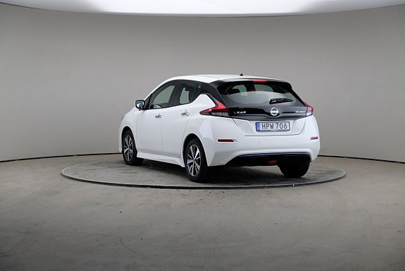 Nissan Leaf 2 of 5