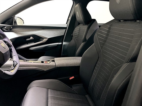 Peugeot 3008 5 of 5
