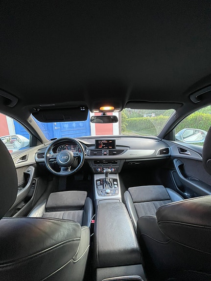 Audi A6 10 of 10