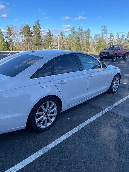 Audi A6 4 of 10