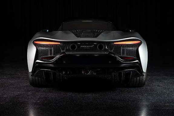 McLaren Artura 7 of 27