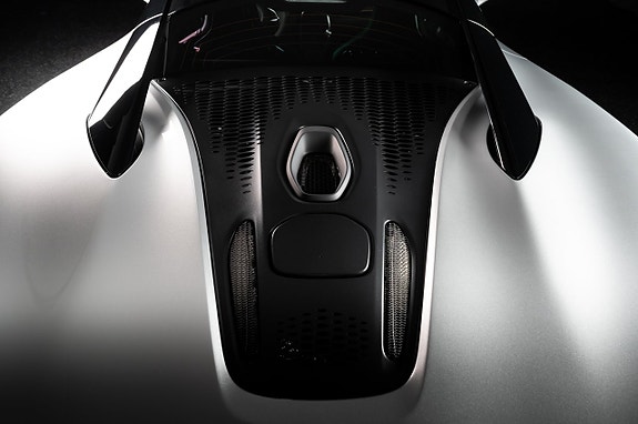 McLaren Artura 18 of 27