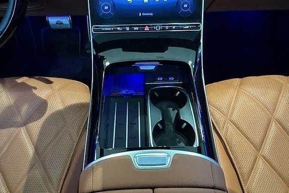 Mercedes-Benz S-Klass 23 of 30