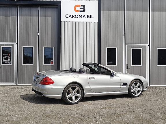 Mercedes-Benz SL500 4 of 5