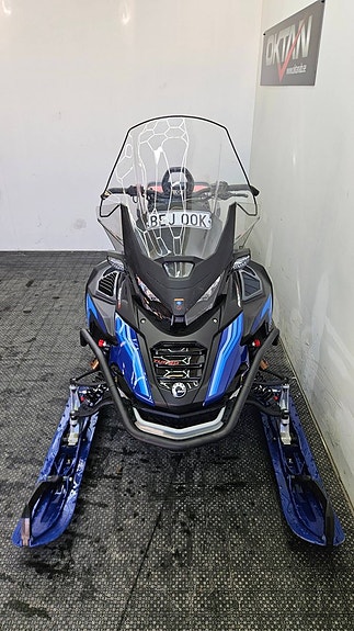 Lynx Commander GLX 900 ACE 4 of 6
