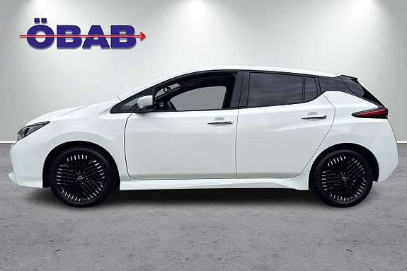 Nissan Leaf 4 of 5