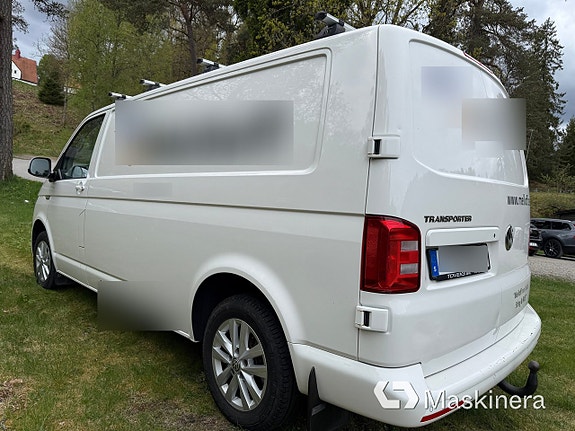 Volkswagen Transporter 4 of 5