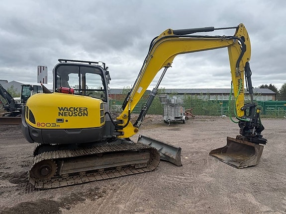 Wacker Neuson 8003 Rototilt med grip C-Smörj Stållarv 4 of 7