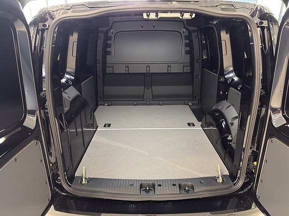 Volkswagen Caddy 8 of 14