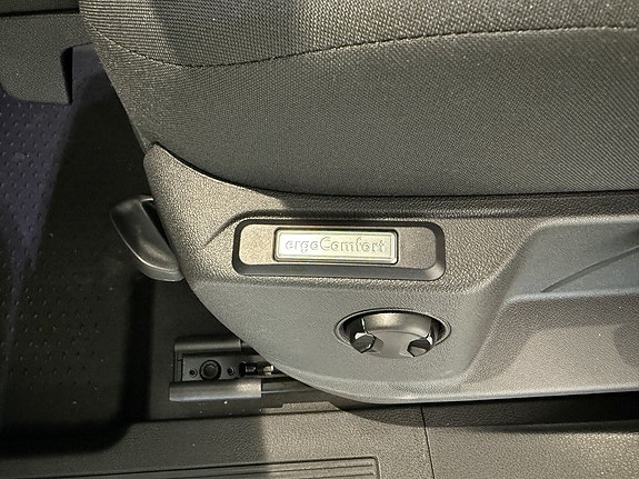 Volkswagen Caddy 12 of 14