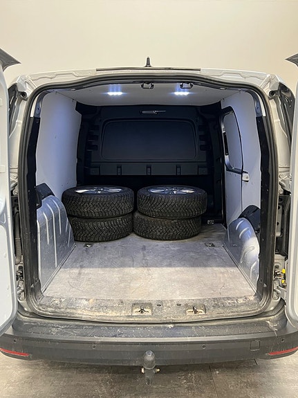 Volkswagen Caddy 13 of 13