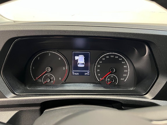 Volkswagen Caddy 8 of 13