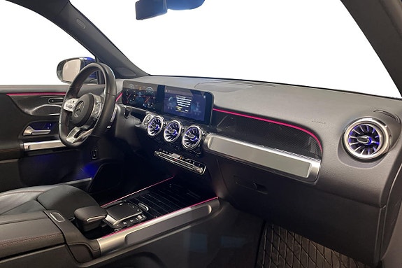 Mercedes-Benz GLB200 d 10 of 27