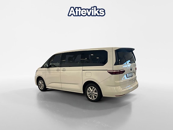 Volkswagen Multivan 14 of 19