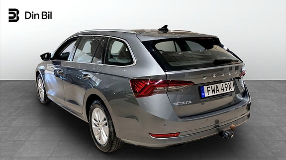 Skoda Octavia 3 of 5