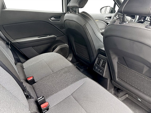 Mitsubishi ASX 13 of 16