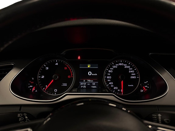 Audi A4 15 of 16
