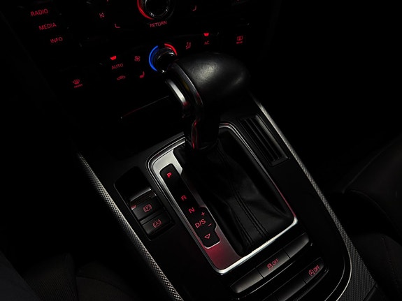 Audi A4 14 of 16