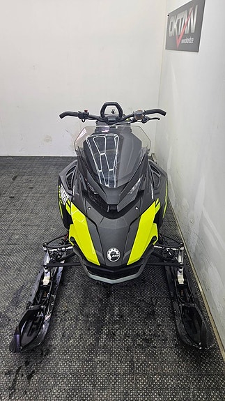 Lynx XTERRAIN STD 3700 600R 5 of 7