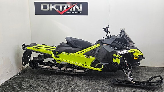 Lynx XTERRAIN STD 3700 600R 3 of 7