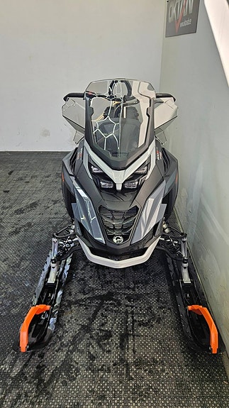 Lynx 49 Ranger PRO 600R E-TEC 4 of 6