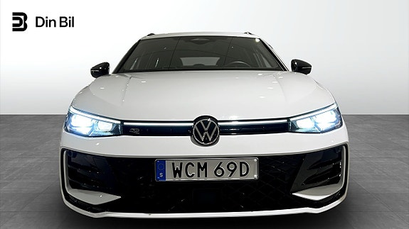 Volkswagen Passat 4 of 5