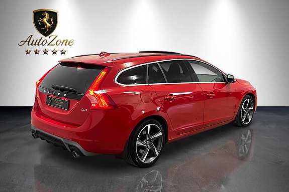 Volvo V60 4 of 5