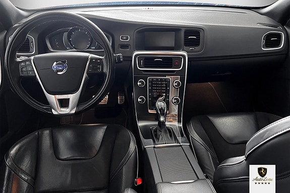 Volvo V60 9 of 13