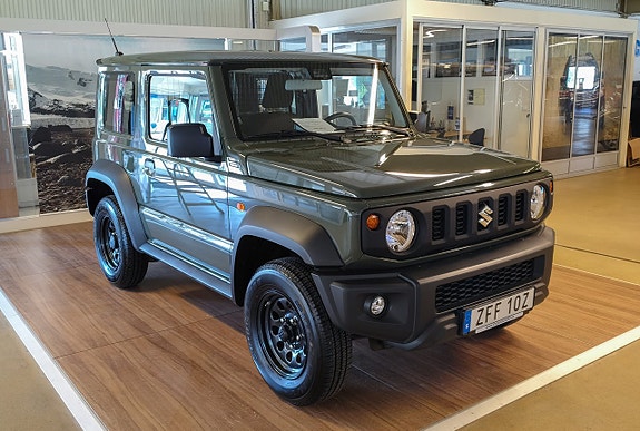 Suzuki Jimny 6 of 8