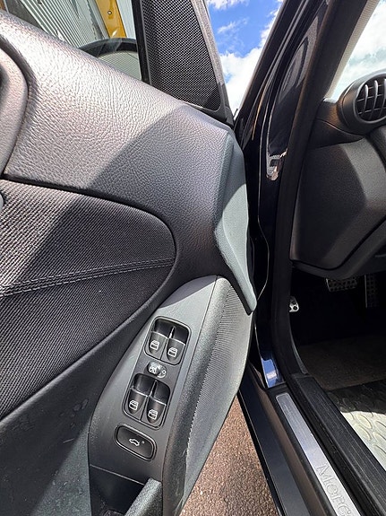 Mercedes-Benz CLA180 d 13 of 16