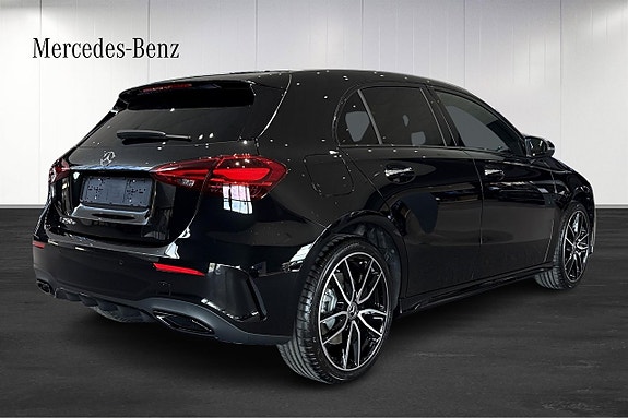 Mercedes-Benz A250 e 3 of 5